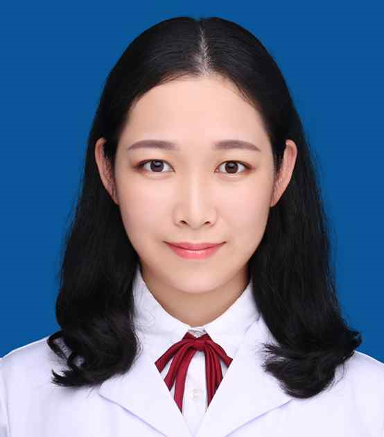 李芸